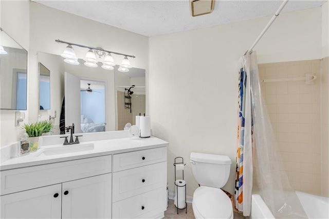 720 Glenleaf Drive, Peachtree Corners, GA 30092