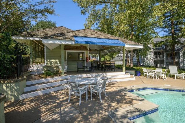 720 Glenleaf Drive, Peachtree Corners, GA 30092