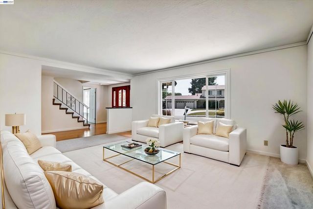 2539 Aranda Dr, San Ramon, CA 94583