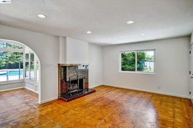 2539 Aranda Dr, San Ramon, CA 94583