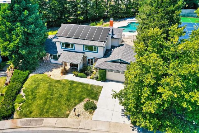 2539 Aranda Dr, San Ramon, CA 94583