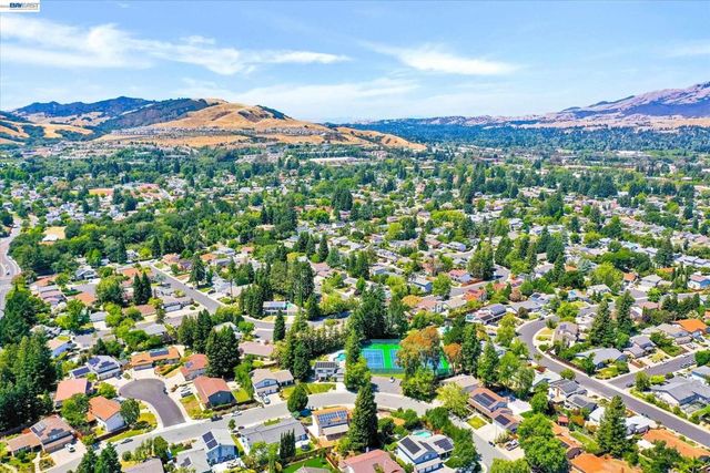 2539 Aranda Dr, San Ramon, CA 94583