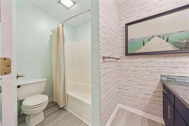 8006 OAK DRIVE, Palmetto, FL 34221