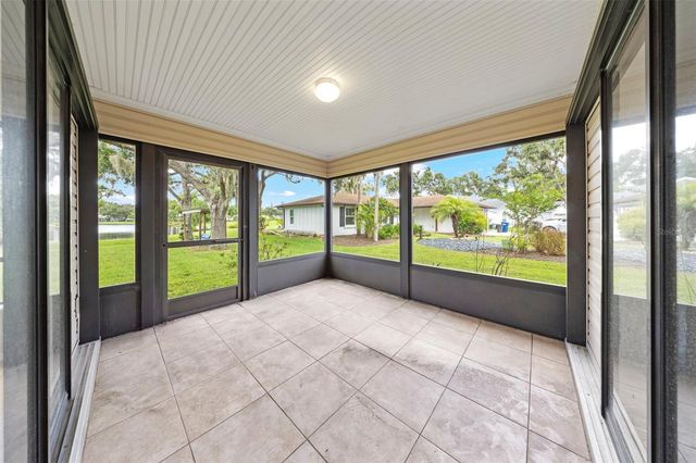 8006 OAK DRIVE, Palmetto, FL 34221