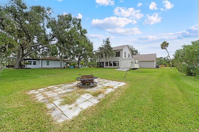 8006 OAK DRIVE, Palmetto, FL 34221