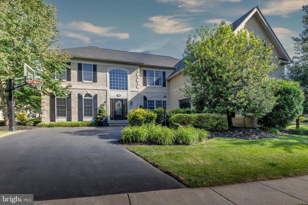 263 RIVERCREST DR, Phoenixville, PA 19460