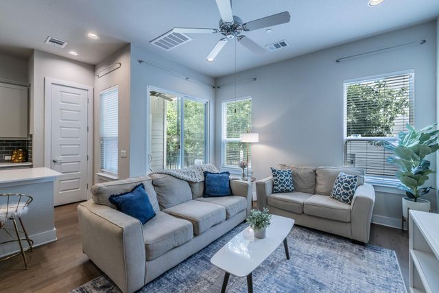 3108 E 51st ST 1503, Austin, TX 78723