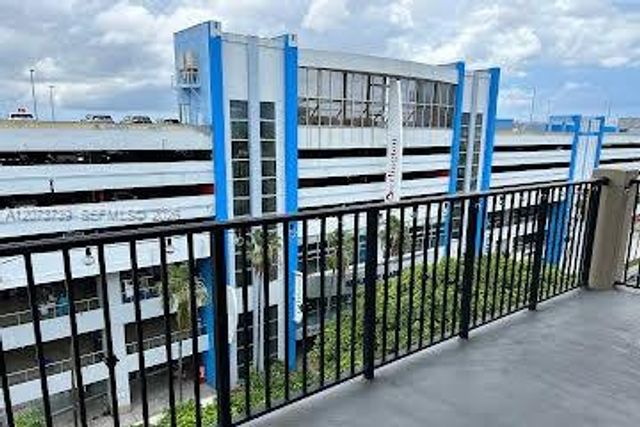 3410 Coral Way 901, Miami, FL 33145