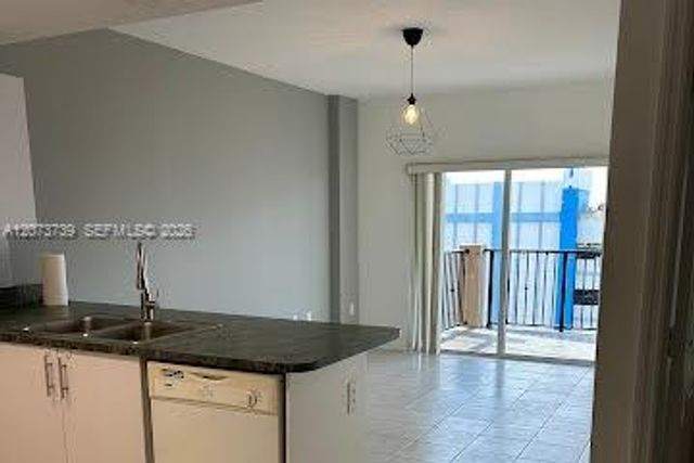 3410 Coral Way 901, Miami, FL 33145