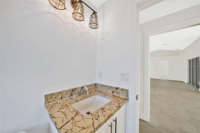 1210 SW 10TH TERRACE, Cape Coral, FL 33991