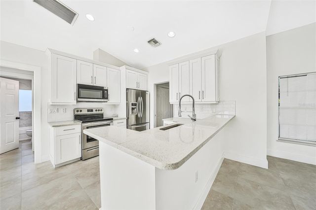 1210 SW 10TH TERRACE, Cape Coral, FL 33991