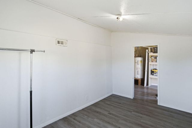 305 S Saint Louis Avenue, Joplin, MO 64801