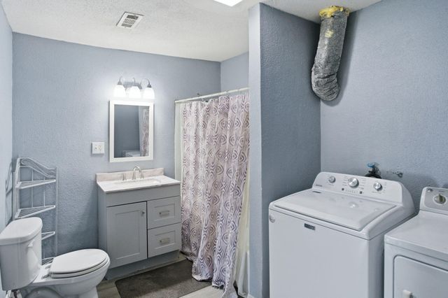 305 S Saint Louis Avenue, Joplin, MO 64801