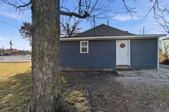305 S Saint Louis Avenue, Joplin, MO 64801