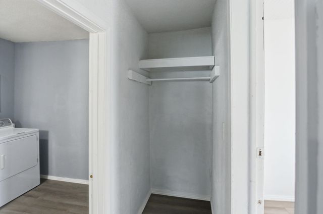 305 S Saint Louis Avenue, Joplin, MO 64801