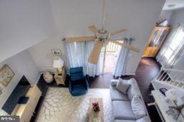 2102 TANGLEWOOD CT, Sewell, NJ 08080