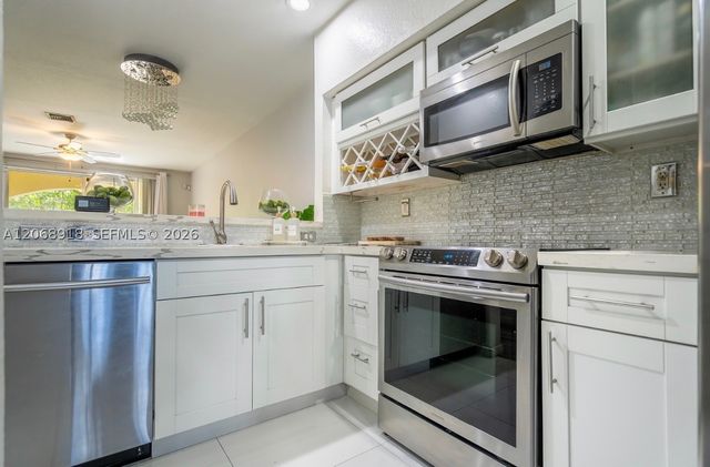 2517 SW 83rd Ter 105, Miramar, FL 33025