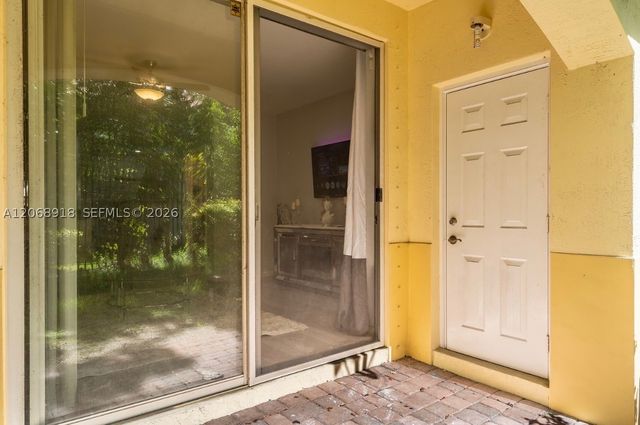 2517 SW 83rd Ter 105, Miramar, FL 33025