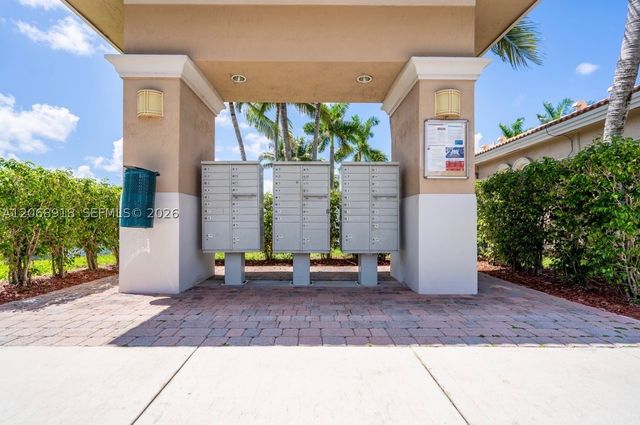 2517 SW 83rd Ter 105, Miramar, FL 33025