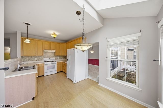 385 Hamilton Drive, Greenwich Twp., NJ 08886