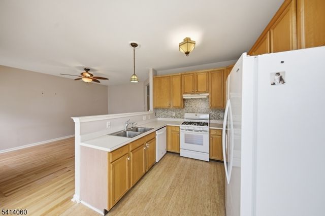 385 Hamilton Drive, Greenwich Twp., NJ 08886