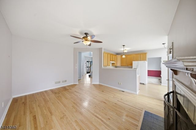 385 Hamilton Drive, Greenwich Twp., NJ 08886