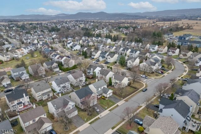 385 Hamilton Drive, Greenwich Twp., NJ 08886