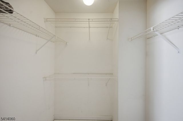 385 Hamilton Drive, Greenwich Twp., NJ 08886