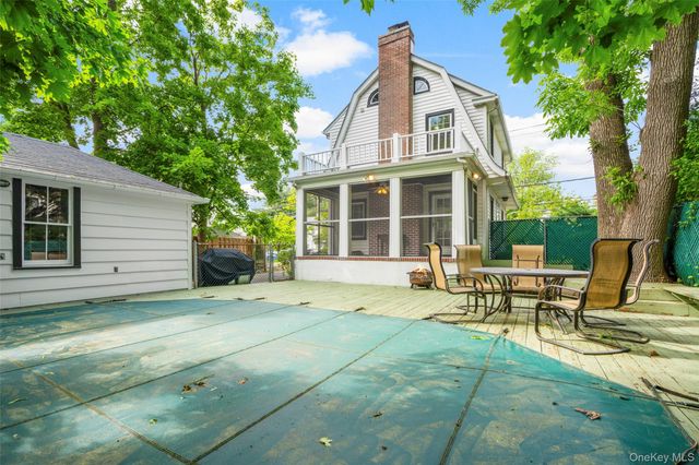 174 Sparks Avenue, Pelham, NY 10803