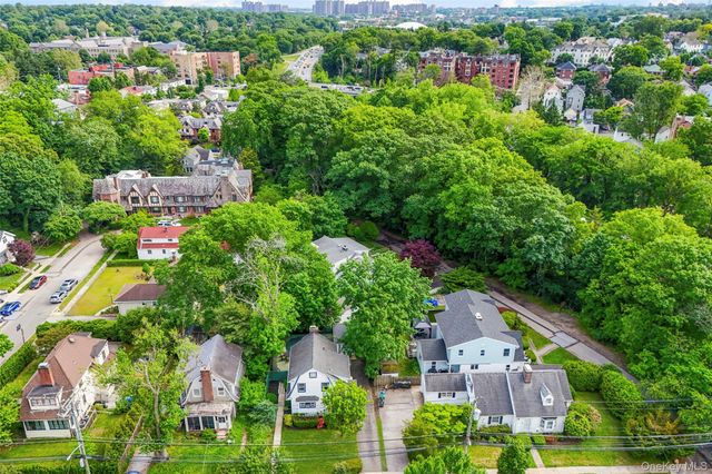 174 Sparks Avenue, Pelham, NY 10803