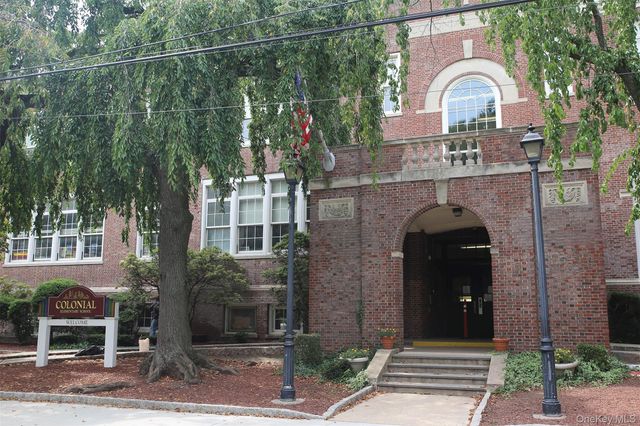 174 Sparks Avenue, Pelham, NY 10803
