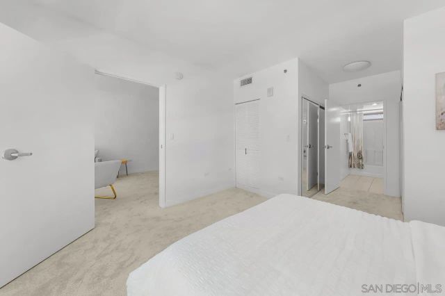 425 W Beech 327, San Diego, CA 92101