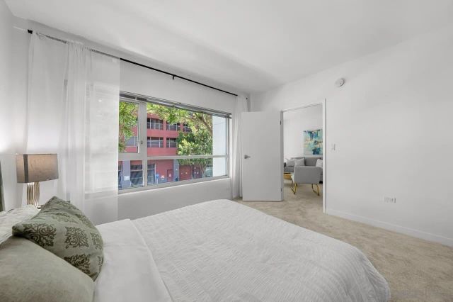 425 W Beech 327, San Diego, CA 92101