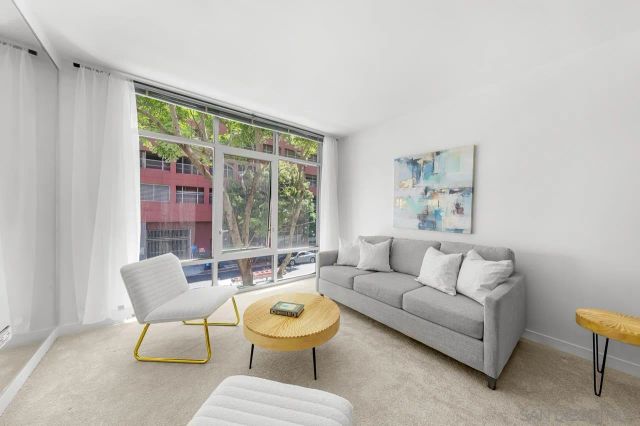 425 W Beech 327, San Diego, CA 92101