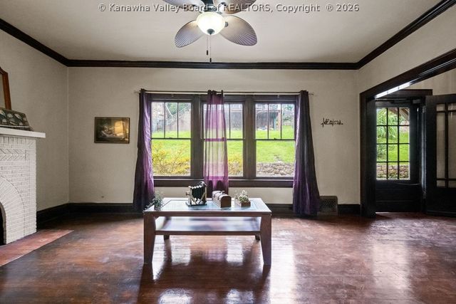 359 Fairview Drive, Charleston, WV 25302