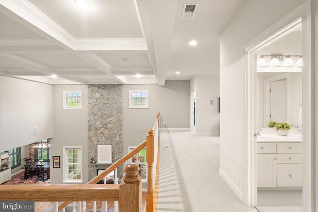 41486 CARRIAGE HORSE DR, Aldie, VA 20105