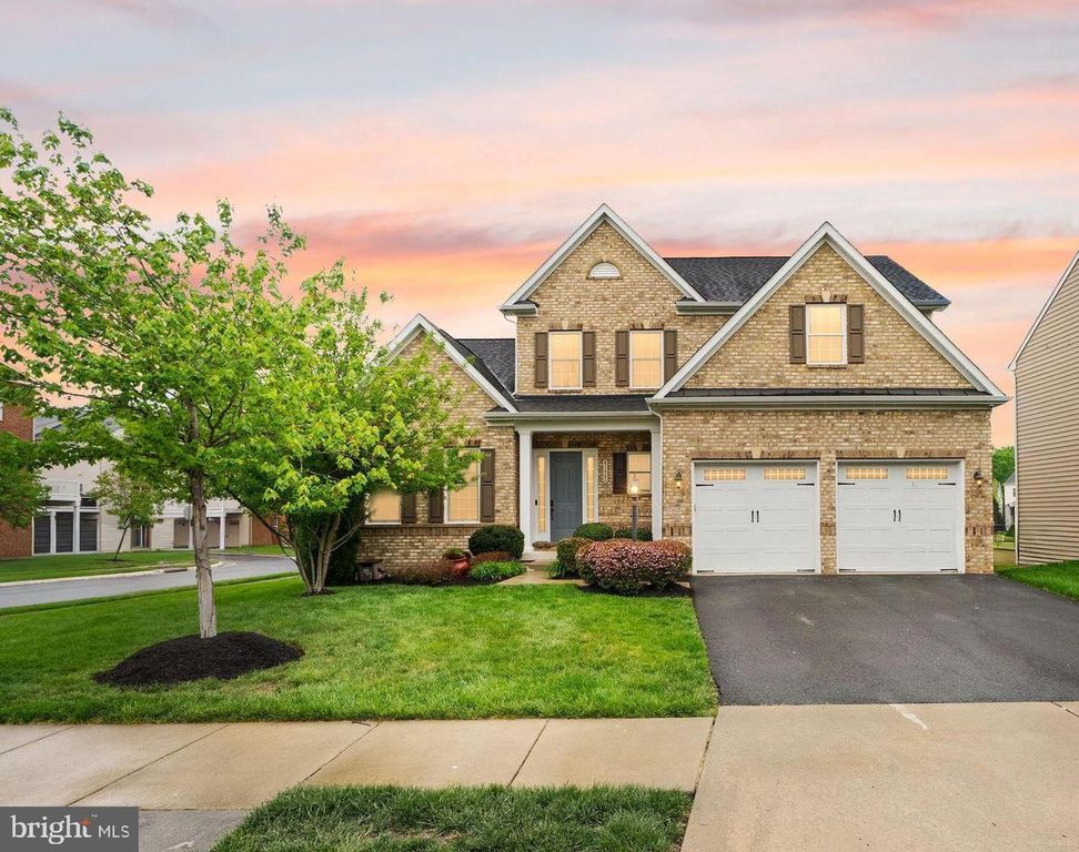 41486 CARRIAGE HORSE DR, Aldie, VA 20105