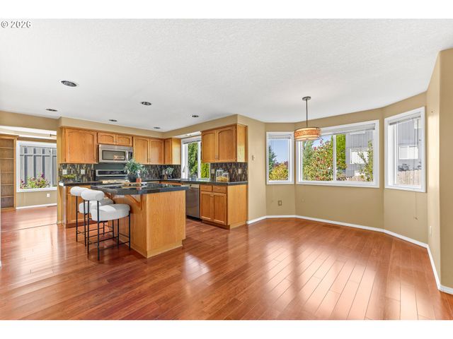 1268 E SPENCER Ct, La Center, WA 98629