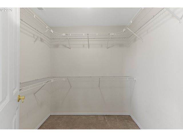1268 E SPENCER Ct, La Center, WA 98629