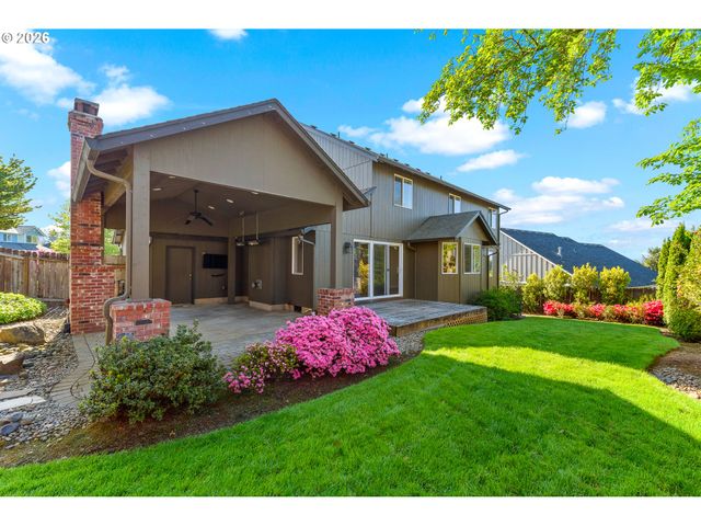 1268 E SPENCER Ct, La Center, WA 98629
