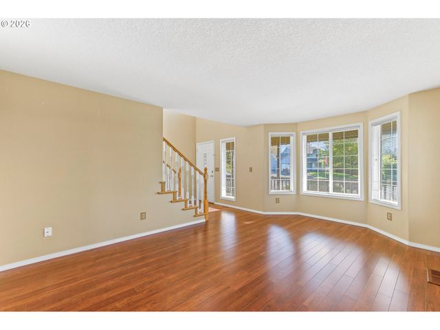 1268 E SPENCER Ct, La Center, WA 98629