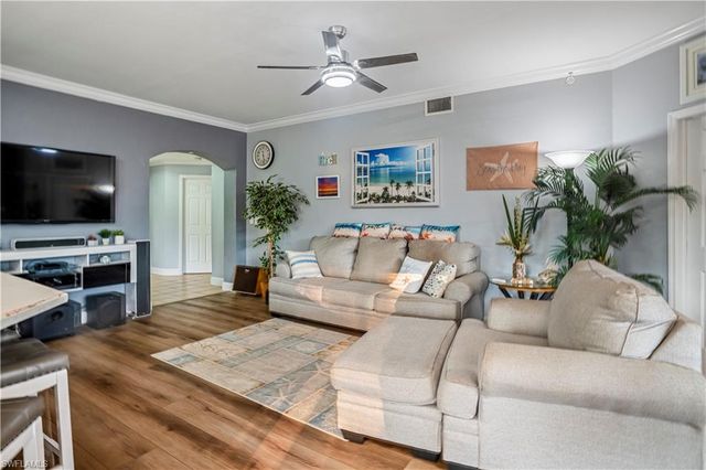 5140 Cobble Creek CT # C104, Naples, FL 34110