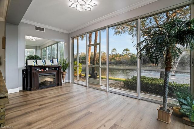 5140 Cobble Creek CT # C104, Naples, FL 34110