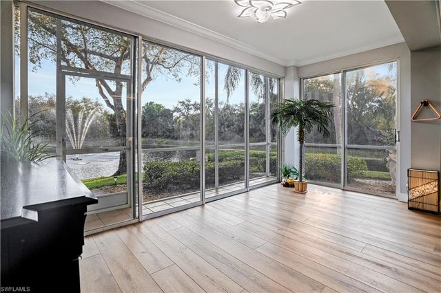 5140 Cobble Creek CT # C104, Naples, FL 34110