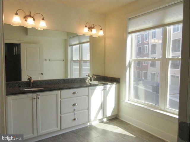 1903 MAIN LINE BLVD, Alexandria, VA 22301