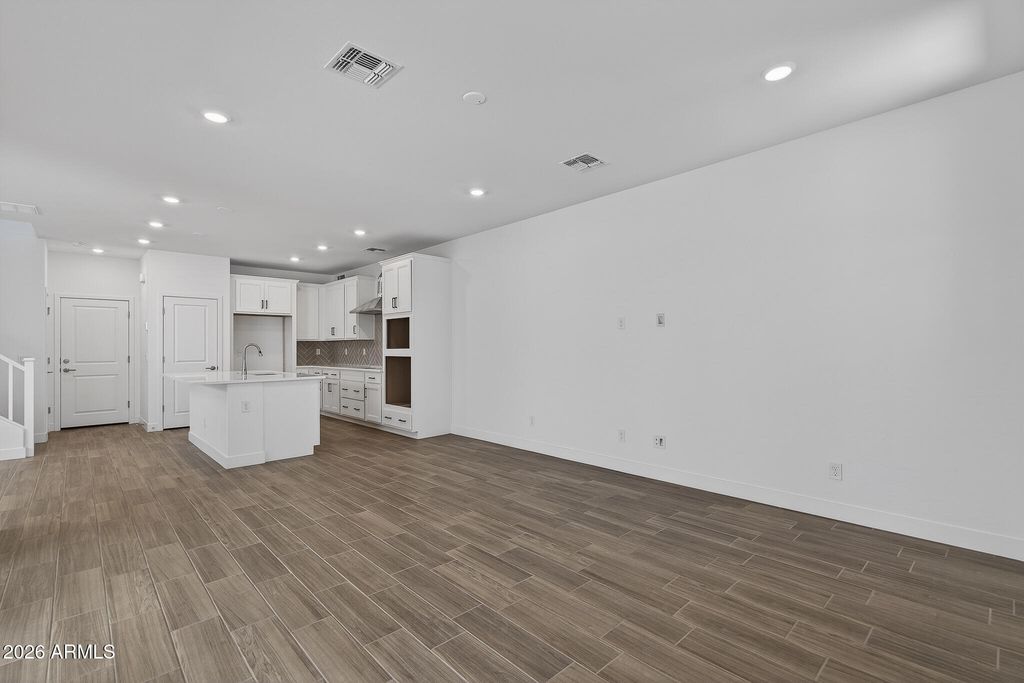 13549 N 158TH Avenue, Surprise, AZ 85379 — photo 2