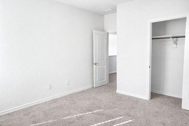 4019 Cribbing Trail, Aubrey, TX 76227