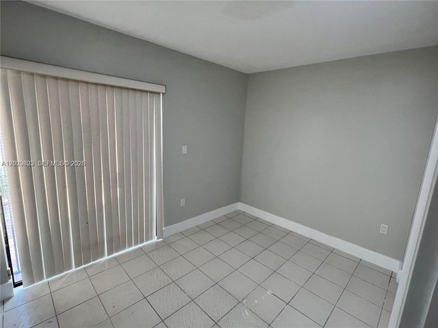 1331 SW 124th Ct E-3, Miami, FL 33184