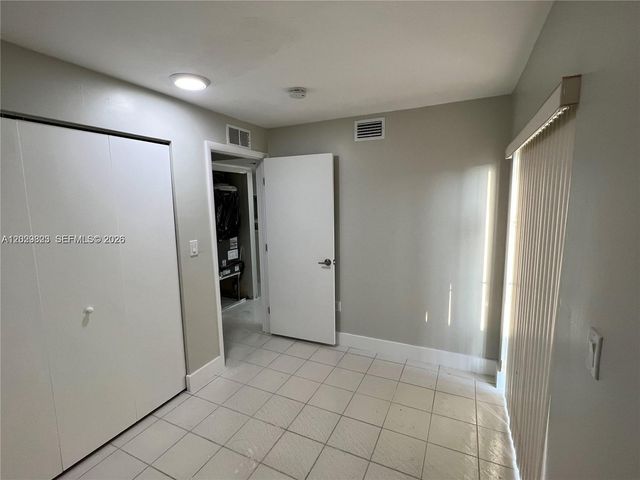 1331 SW 124th Ct E-3, Miami, FL 33184