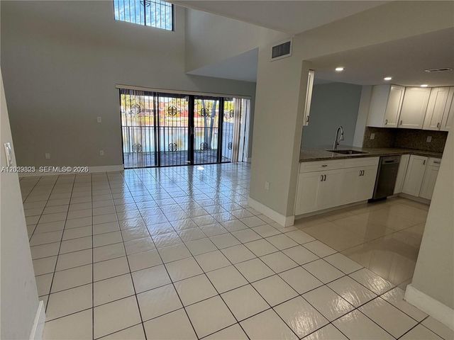 1331 SW 124th Ct E-3, Miami, FL 33184